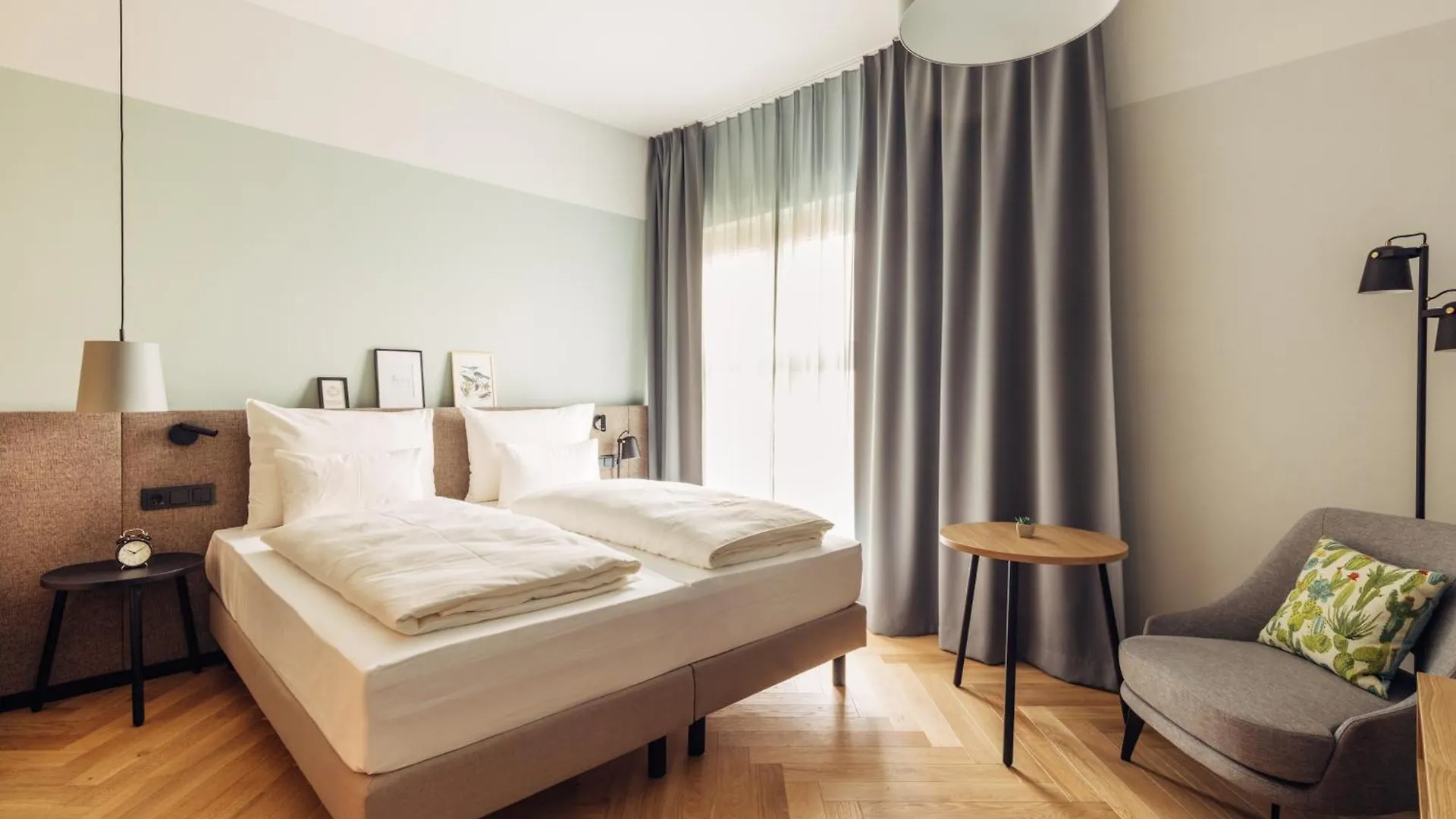 Harry'S Home Graz-Smart City Hotel & Apartments